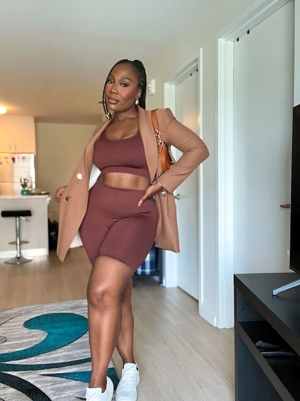 Brown Knit Set with Blazer and Biker Shorts Brown Knit Set with Blazer and Biker Shorts — Outfits for Big Thighs