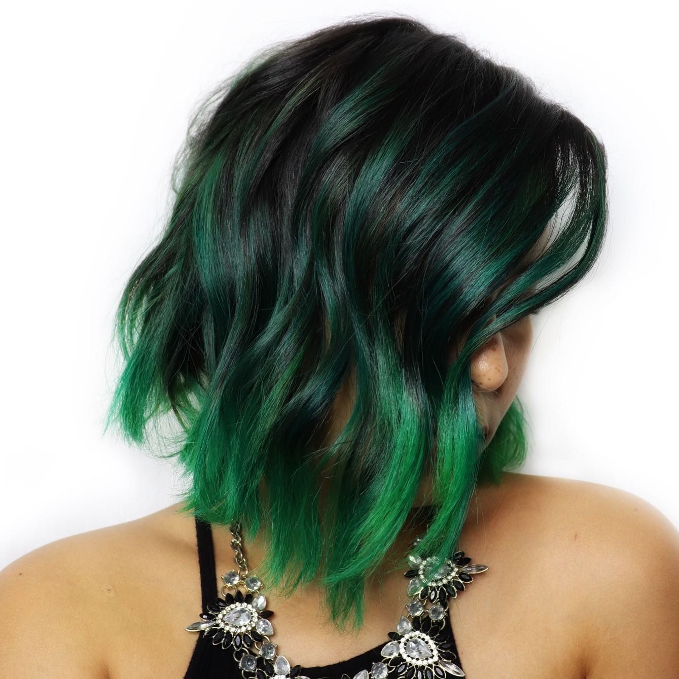Chin Visual Idea Chin Visual Idea — Emerald Green Hair