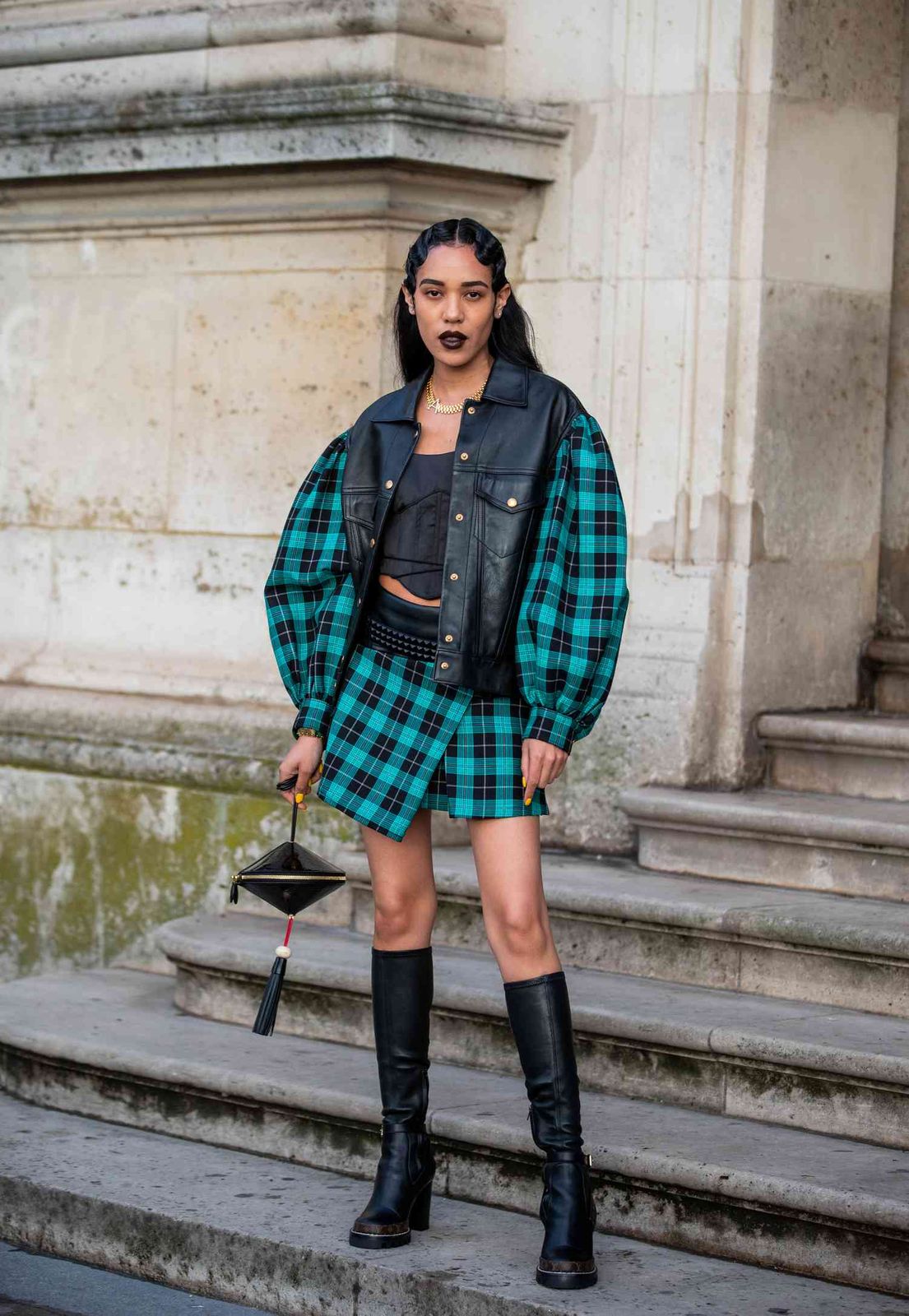 Street Style Mini Skirt with Corset and Plaid Leather Jacket Street Style Mini Skirt with Corset and Plaid Leather Jacket — Plaid Skirts
