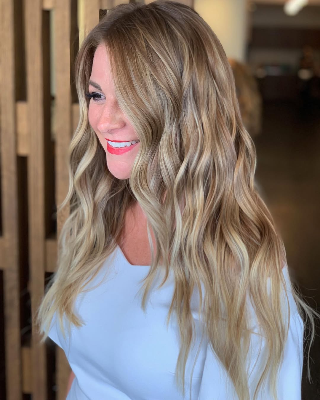 Ash Blonde Bob With Sun-Kissed Highlights Ash Blonde Bob With Sun-Kissed Highlights — 2B Hairstyles