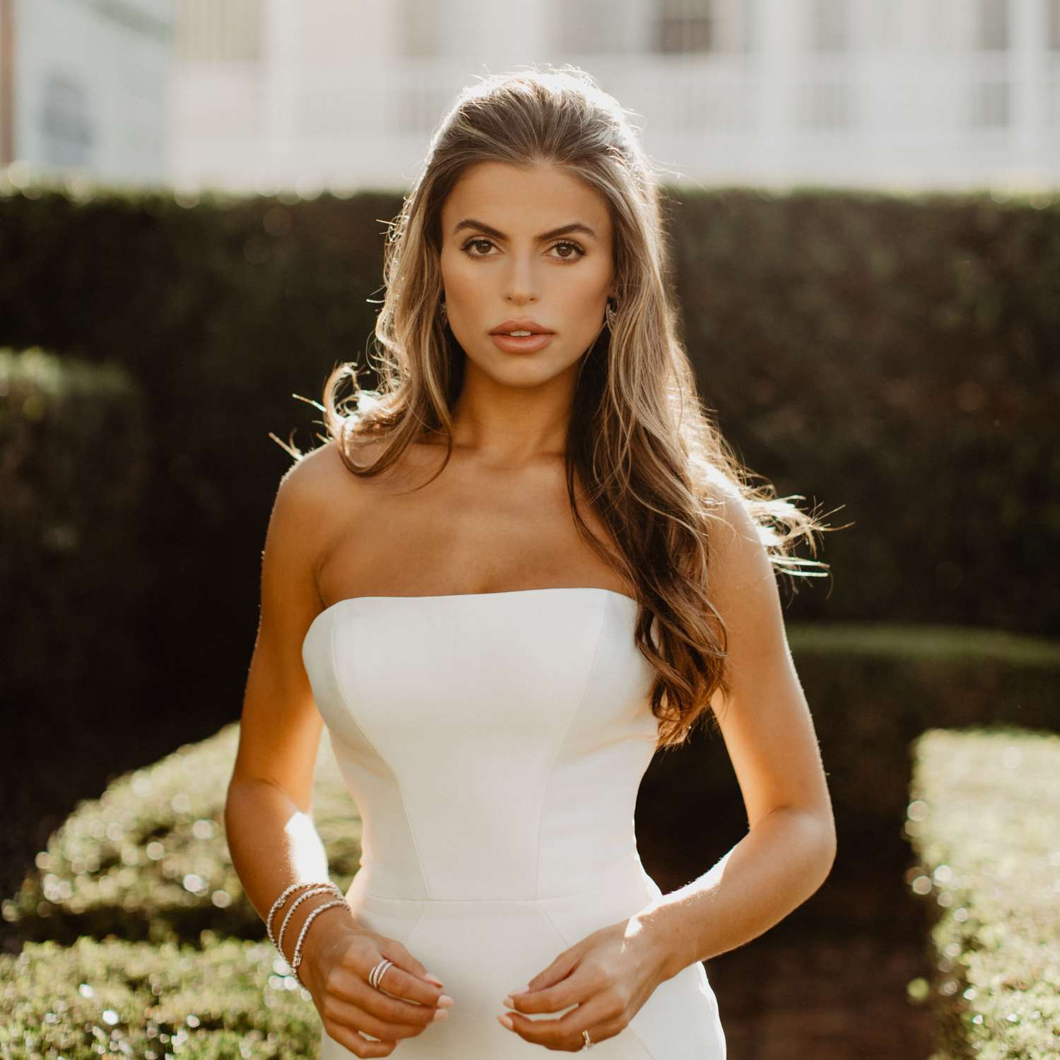 45 Hairstyles for a Strapless Wedding Dress