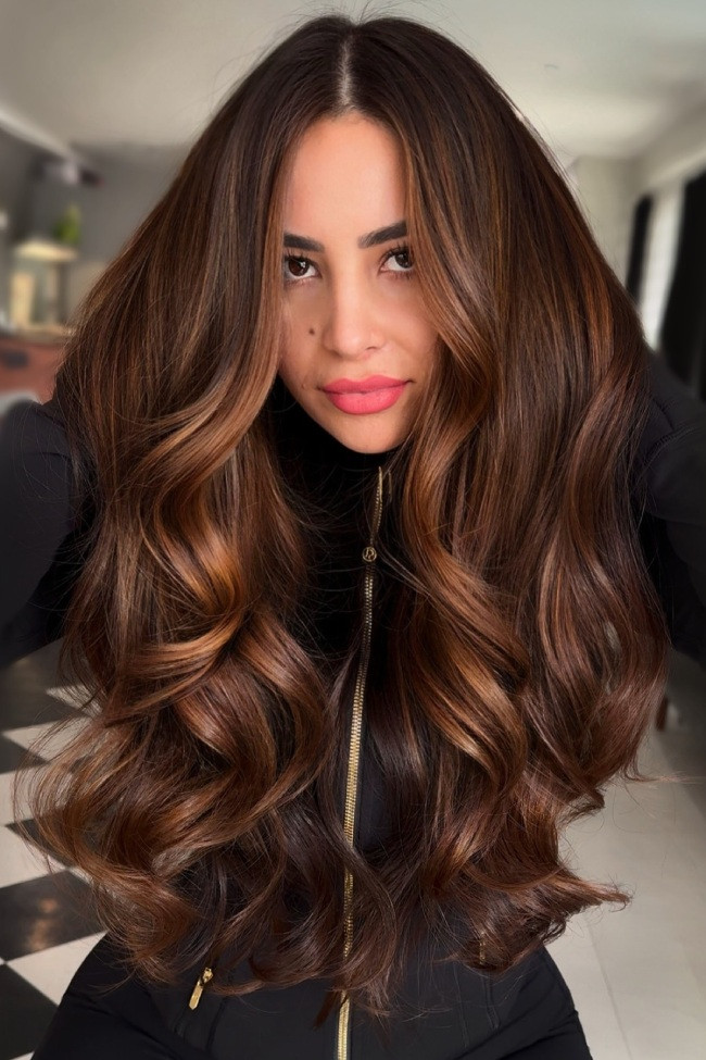 Voluminous Waves with Rich Caramel Tones — Brunette Balayage