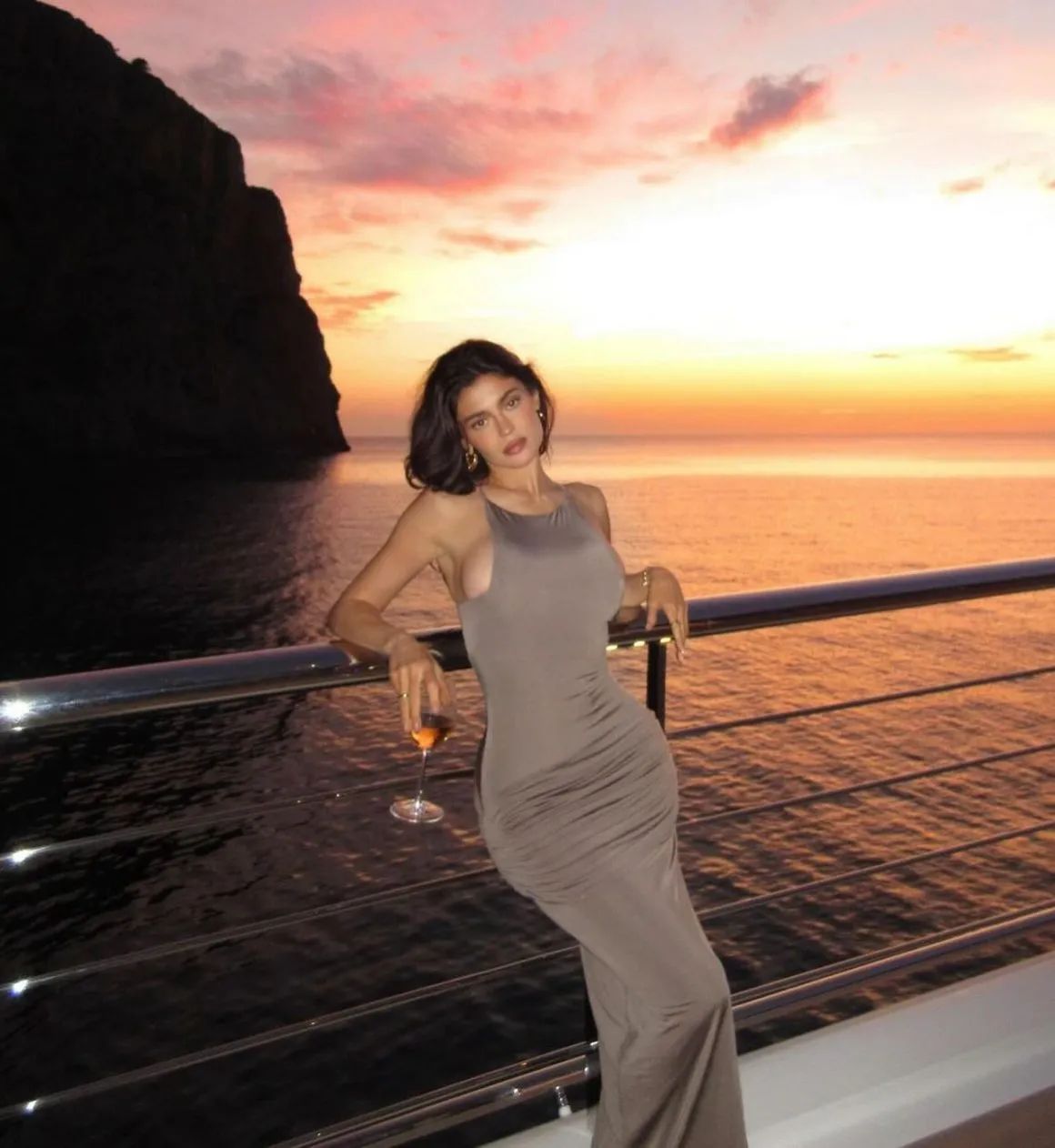 Taupe Ruched Halter Maxi Dress for a Sophisticated Yacht Party Taupe Ruched Halter Maxi Dress for a Sophisticated Yacht Party — Boat Outfits
