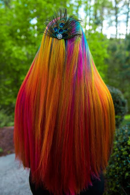 Mid-Back Straight Rainbow Blend Feathers Mid-Back Straight Rainbow Blend Feathers — Peacock Hair