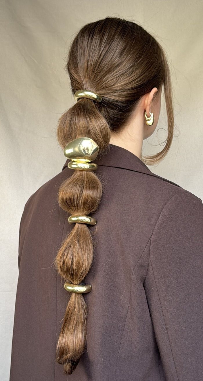 Decorative Ring Medium Brown Bubble Ponytail Decorative Ring Medium Brown Bubble Ponytail