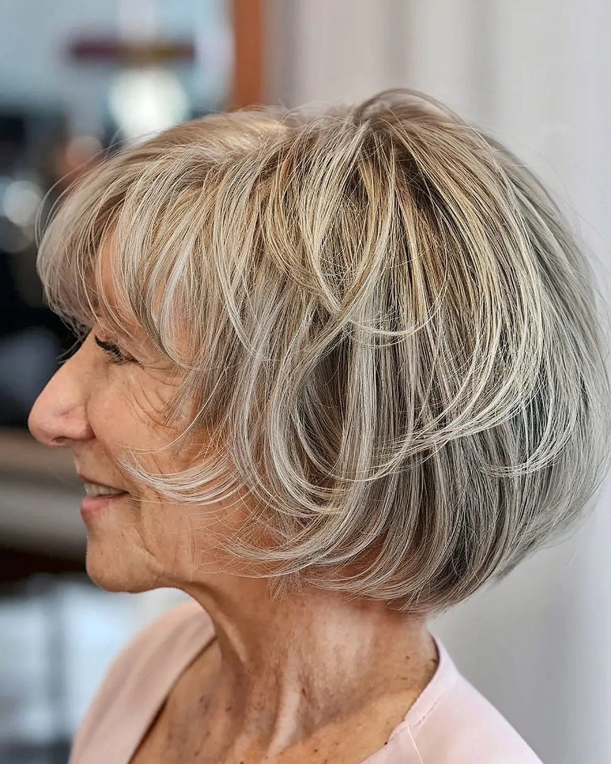 Grey Silver Bob With Feathered Layers Grey Silver Bob With Feathered Layers — Feathered Hair