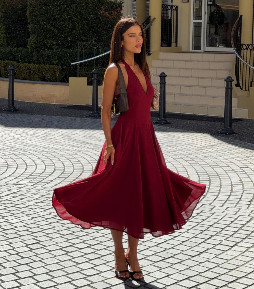 Elegant Maroon Chiffon Fit and Flare for Evening Elegant Maroon Chiffon Fit and Flare for Evening — Fit and Flare Dresses
