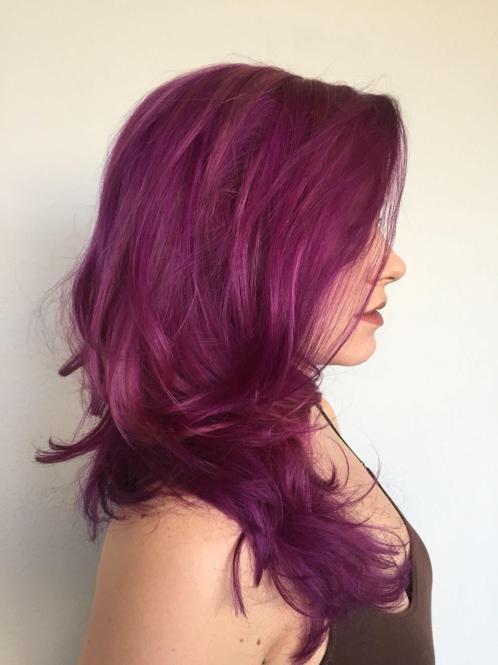 Vibrant Fuchsia Mid-Back Waves Vibrant Fuchsia Mid-Back Waves — Fuchsia Hair