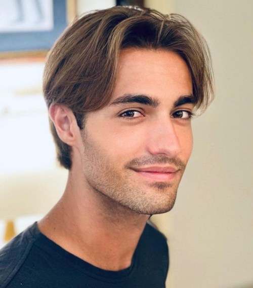 Relaxed Shoulder Length With Curtain Bangs — Mens Haircuts