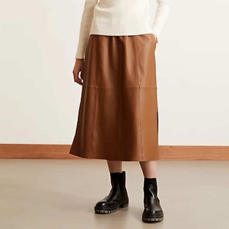 Classic Black A-Line Skirt with Striped Top Classic Black A-Line Skirt with Striped Top — A Line Skirt Outfits