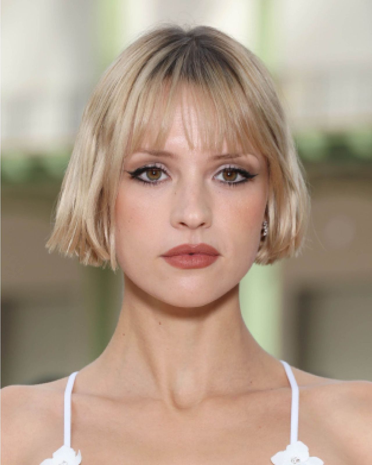 Chin Visual Idea Chin Visual Idea — Short Bob