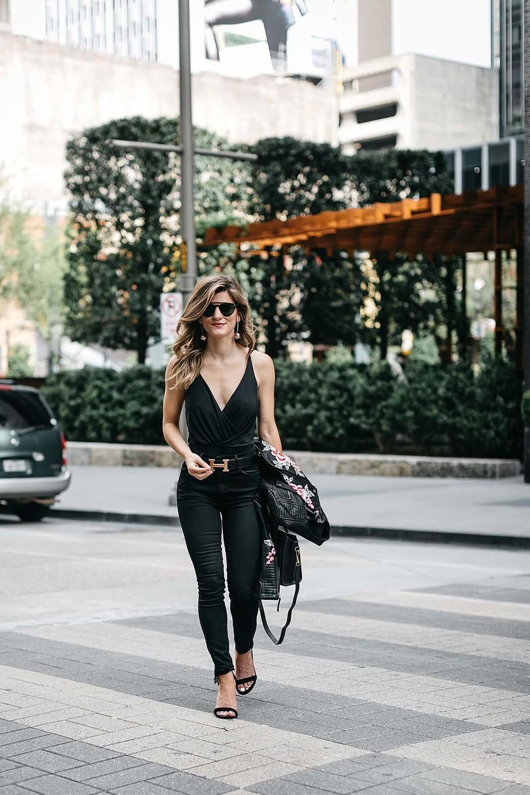 Bodysuit and Skinny Jeans with an H Buckle Gold Belt — Belt Outfits