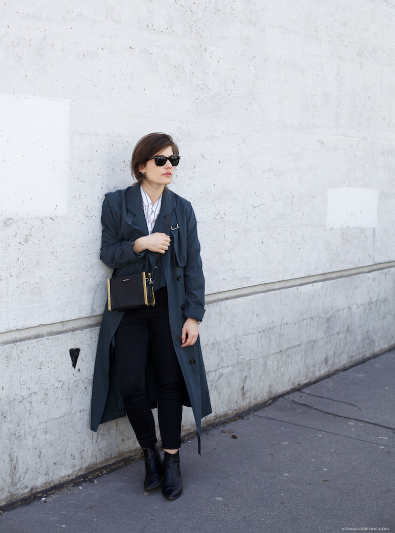 Dark Green Trench Coat with Slim Trousers Dark Green Trench Coat with Slim Trousers — Vienna Outfits