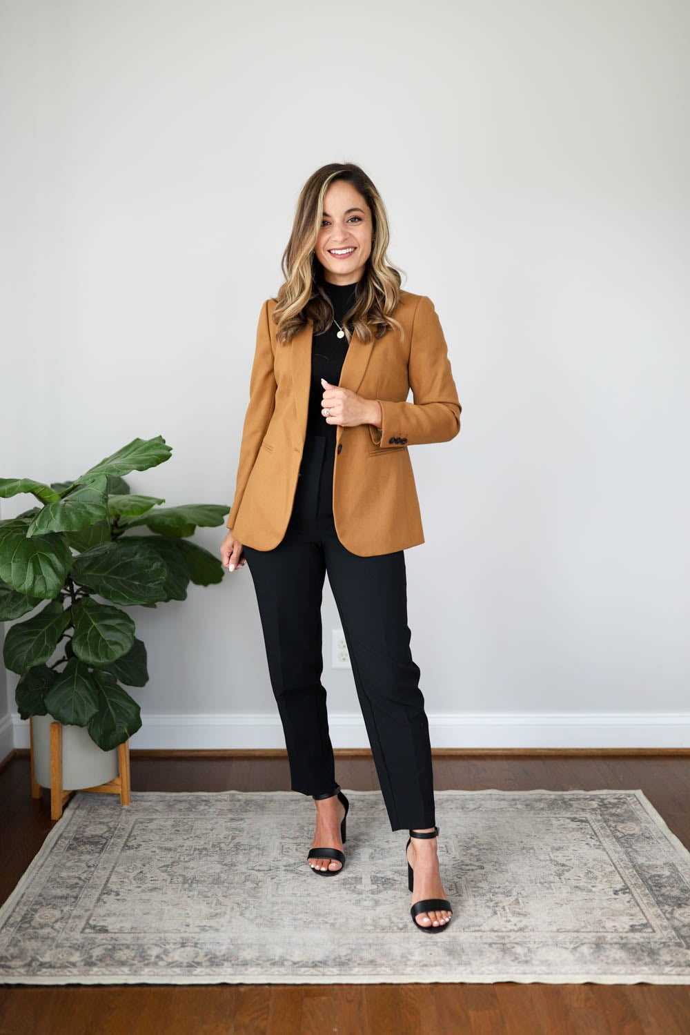 Long Brown Suede Duster Coat Over Black T-shirt and Trousers Long Brown Suede Duster Coat Over Black T-shirt and Trousers — Black and Brown Outfits