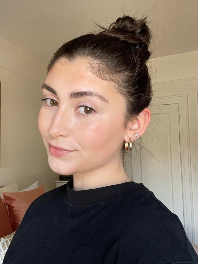 Voluminous Dark Brown Messy Bun Voluminous Dark Brown Messy Bun — Second Day Hairstyles