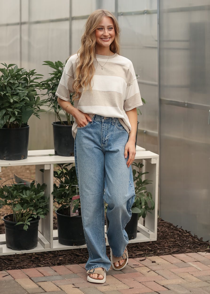 Relaxed Straight Leg Jeans, 28