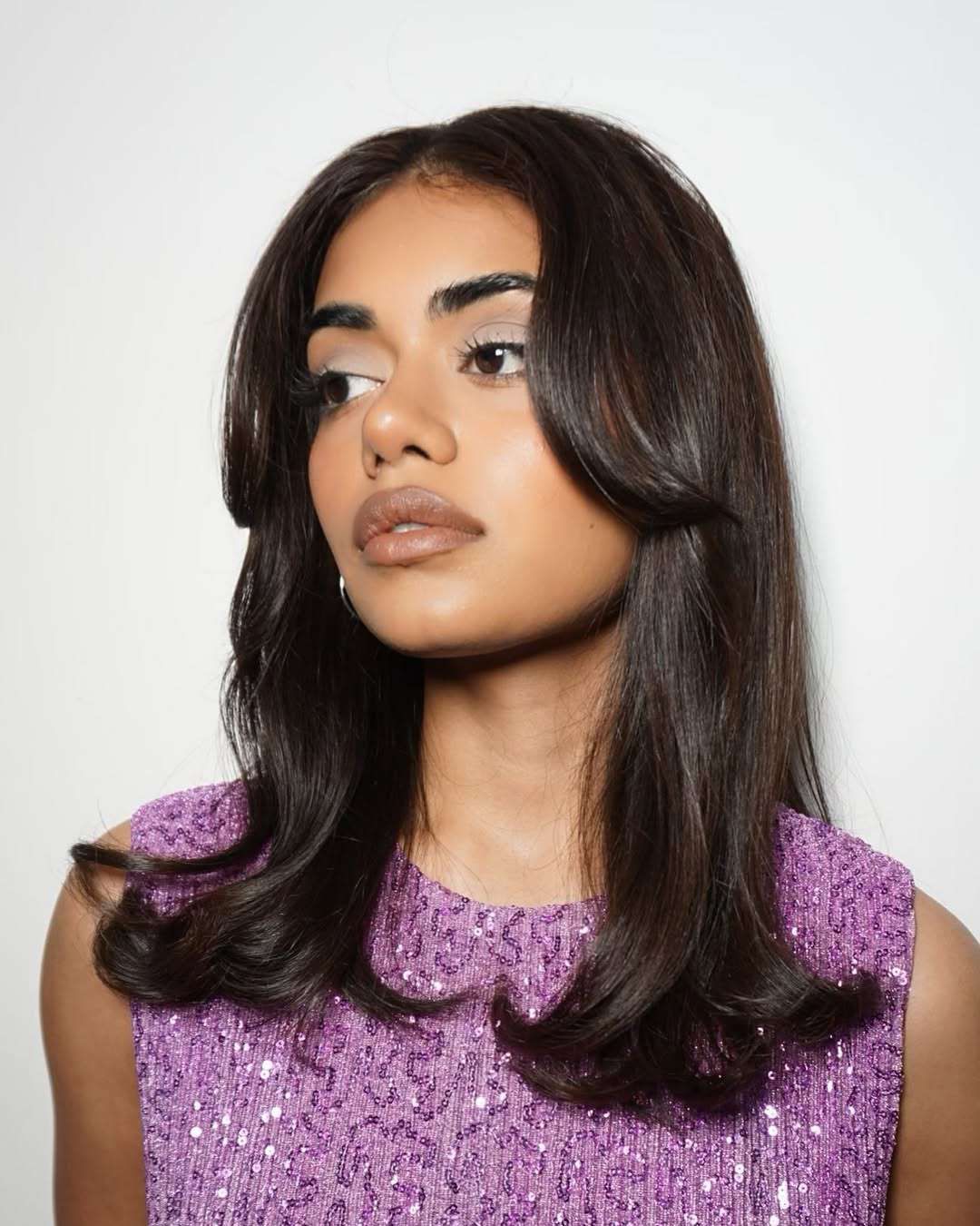 Dark Brown Collarbone Layered Shag With Curtain Bangs — Haircuts for Heart Shaped Faces