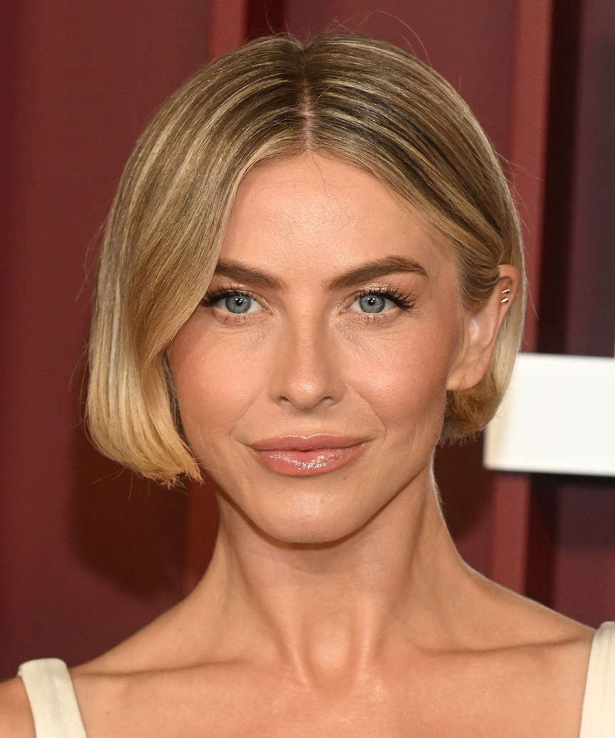 Sharp Blonde Bob — Middle Part Hairstyles