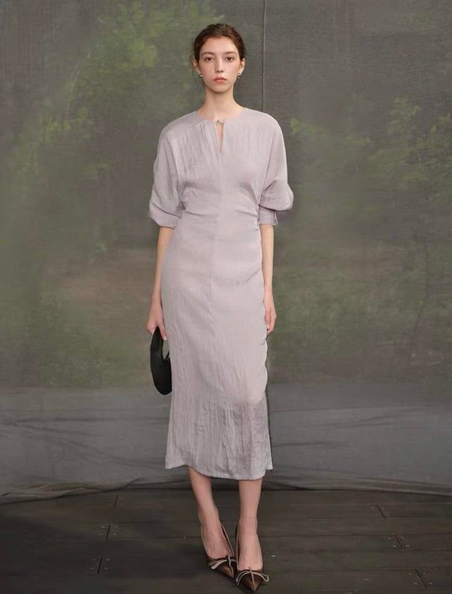 Soft Lavender Midi Dress with Keyhole Neckline for an Interview Soft Lavender Midi Dress with Keyhole Neckline for an Interview — Interview Dresses