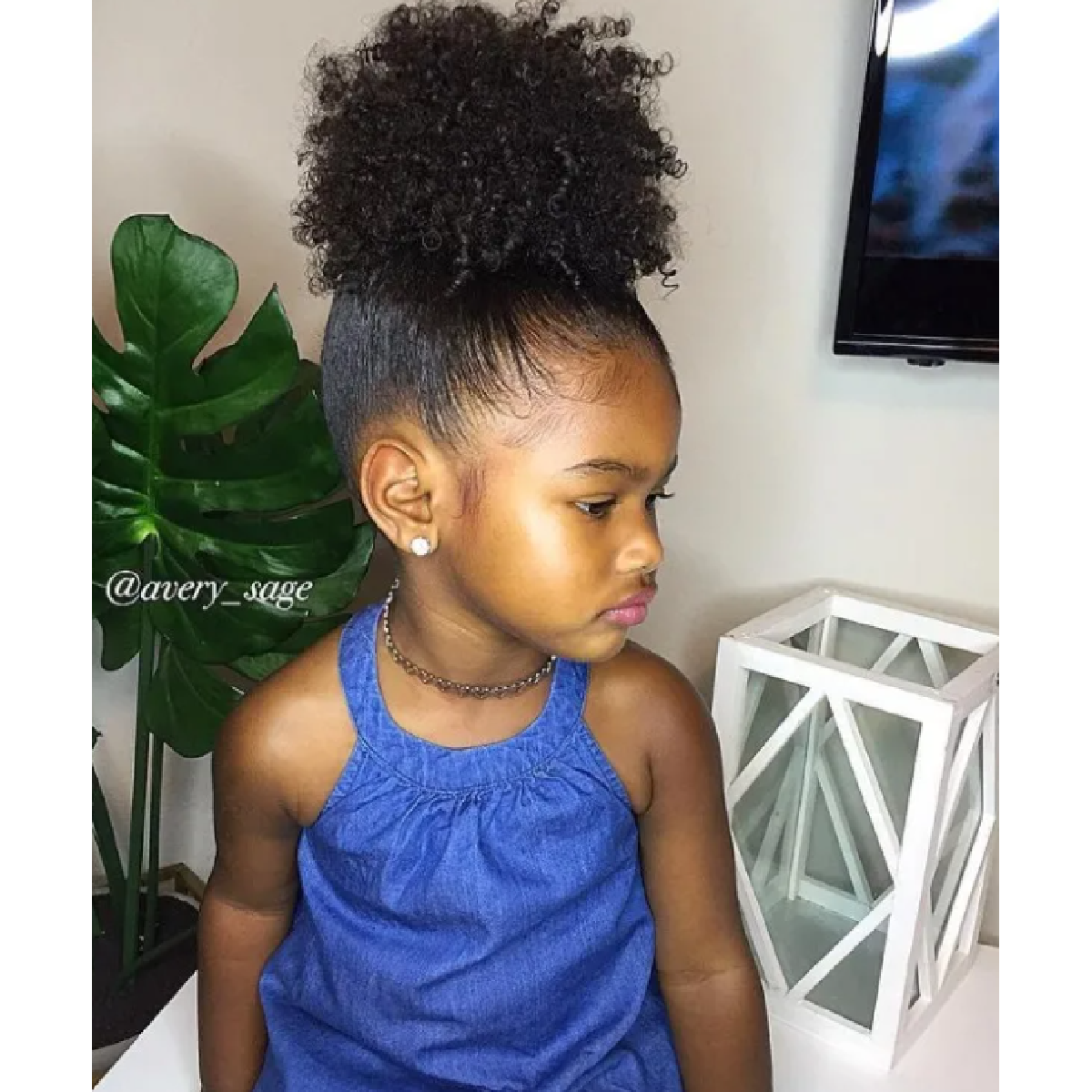High Textured Ponytail — Picture Day Hairstyles
