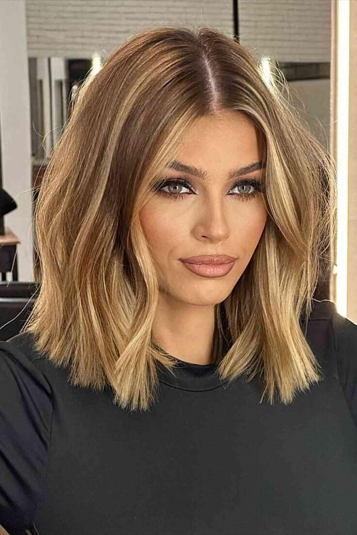 Ash Blonde With Blonde Highlights Visual Idea — Shoulder Length Haircuts