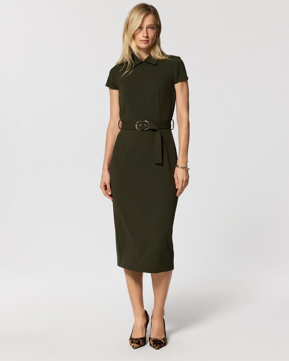 Dark Green Sheath Dress with Collar and Leopard Heels — Sheath Dresses