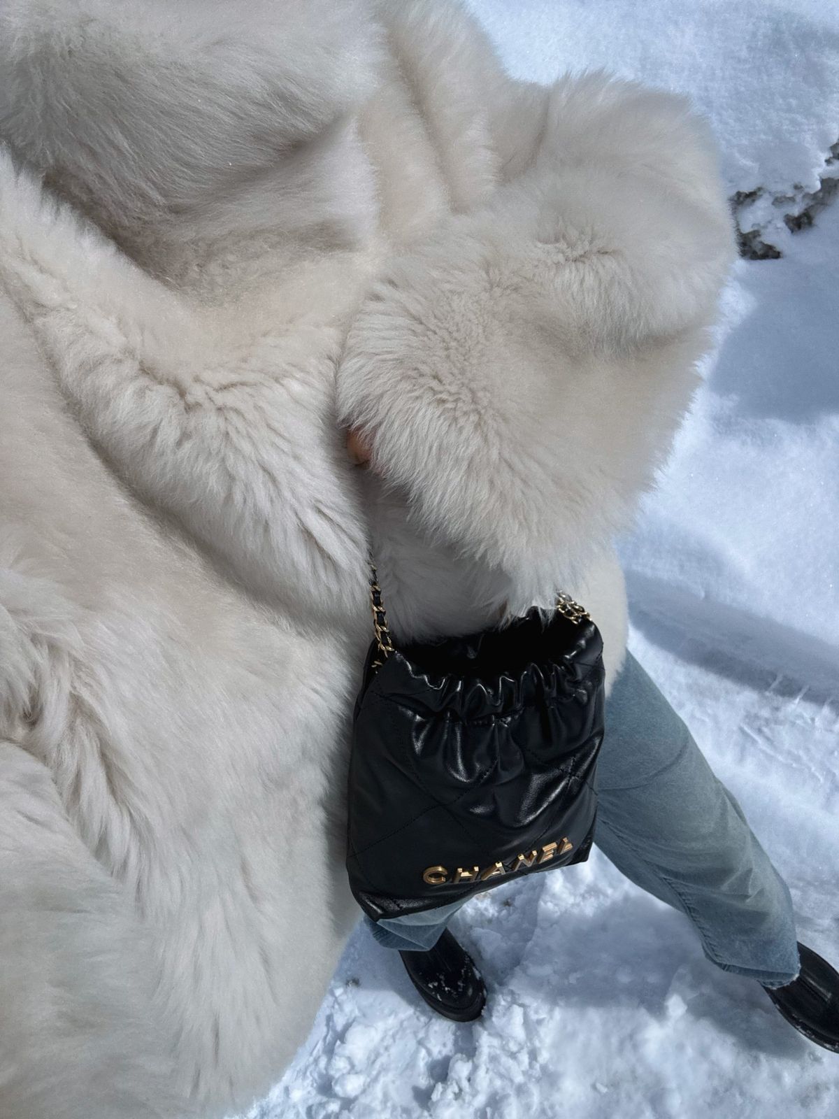 Luxurious Faux Fur for Cold Weather Luxurious Faux Fur for Cold Weather — Utah Outfits