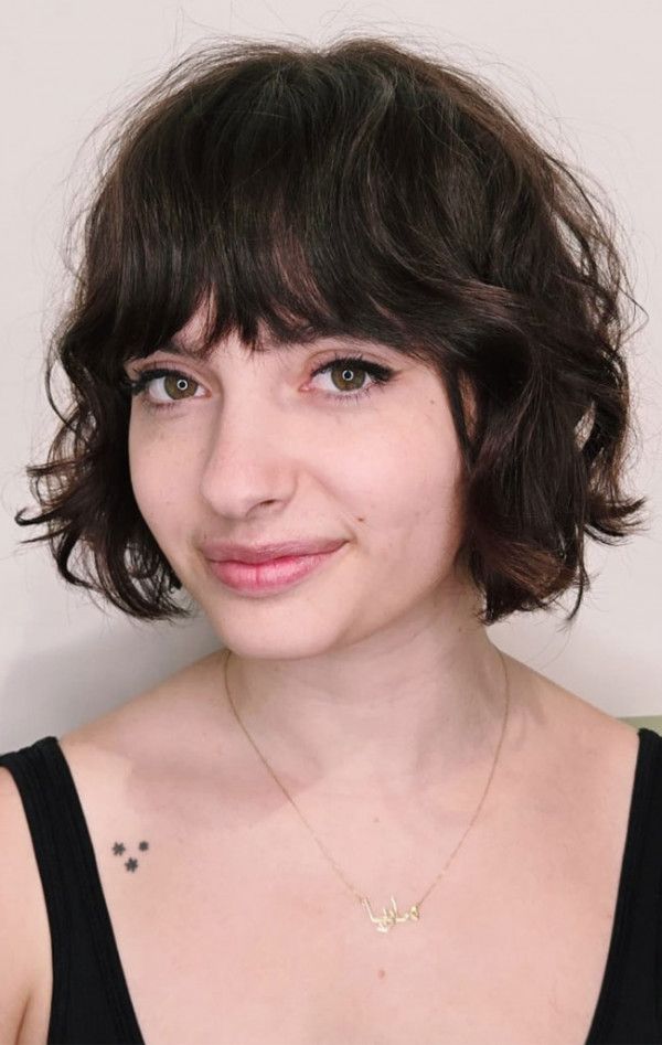 Chin-Length Visual Idea — Wavy Bob
