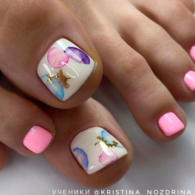 Watercolor Abstract Gold Foil Toes Watercolor Abstract Gold Foil Toes — Acrylic Toe Nails