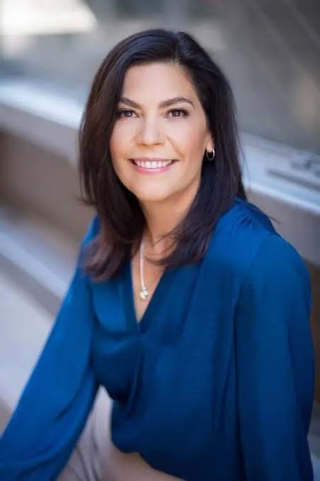 Vibrant Hue: Royal Blue Blouse for a Striking Professional Portrait — Headshot Outfits