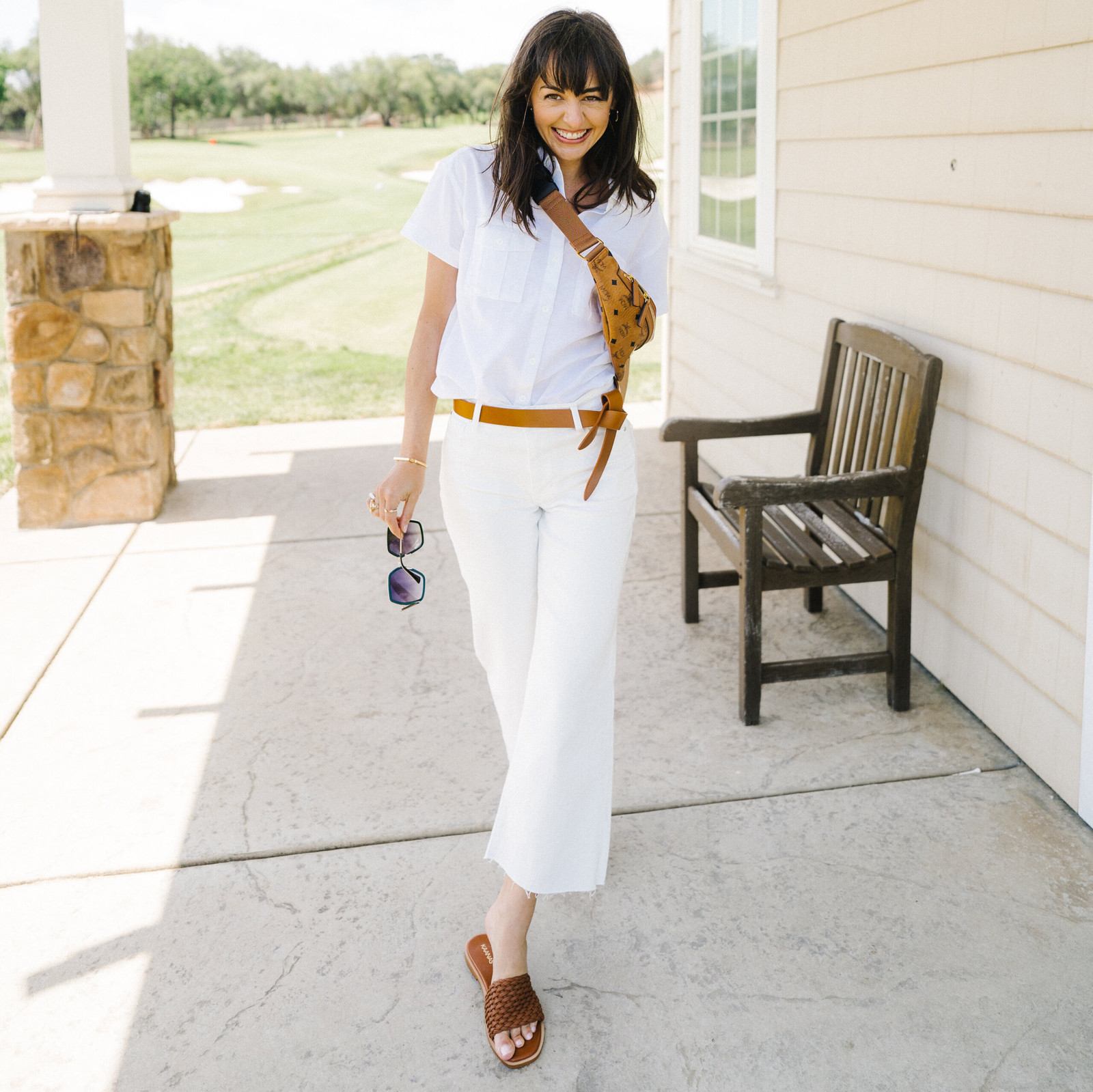 Relaxed Daytime: Button-Up Shirt and Wide-Leg Jeans Relaxed Daytime: Button-Up Shirt and Wide-Leg Jeans — White Jeans Outfits