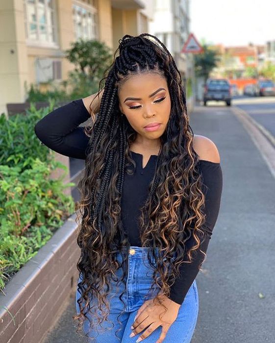Mid-Back Black to Blonde Box Braids with Curly Ends — Two Tone Braids