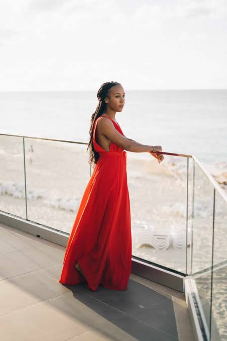 Red Maxi Dress for Elegant Oceanfront Evenings — Bahamas Outfits