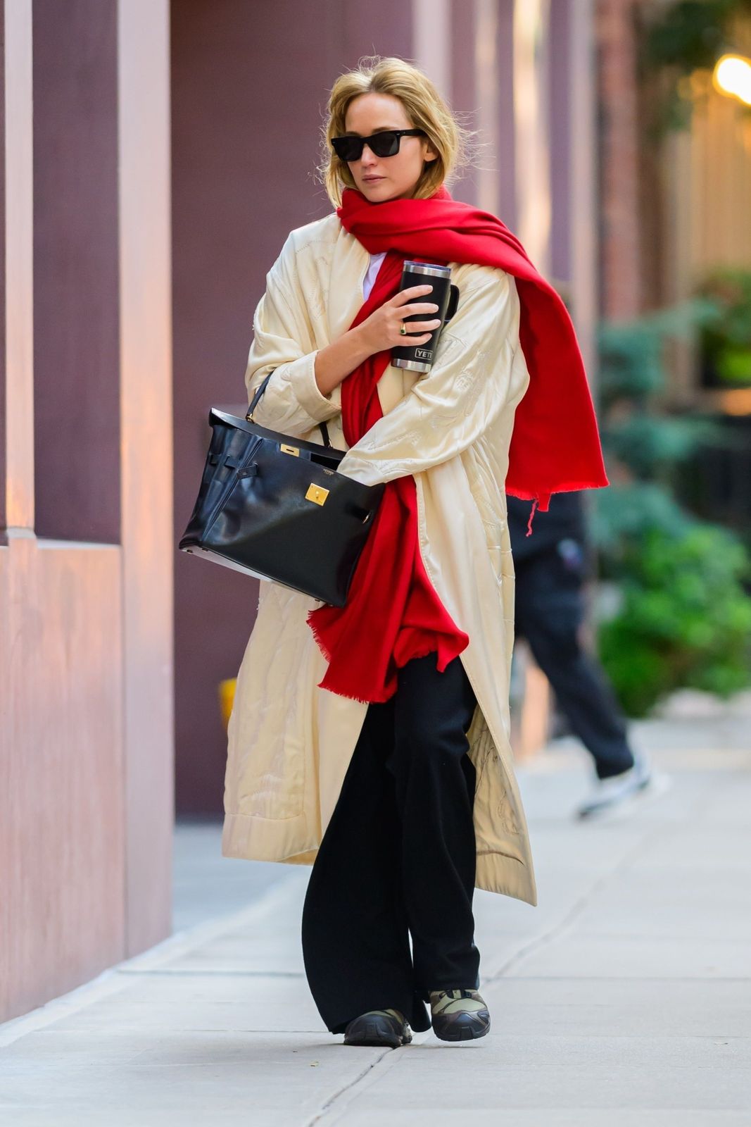 Chic Contrast: Shiny Coat and Red Scarf with Salomon Hiking Shoes Chic Contrast: Shiny Coat and Red Scarf with Salomon Hiking Shoes — Salomon Outfits