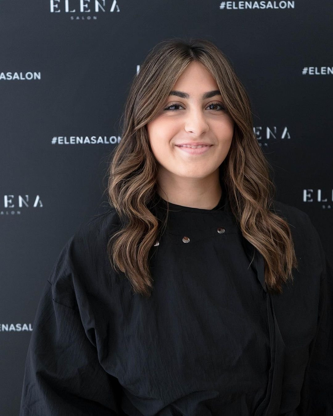 Collarbone Waves With Curtain Bangs Collarbone Waves With Curtain Bangs — Hairstyles for Chubby Faces
