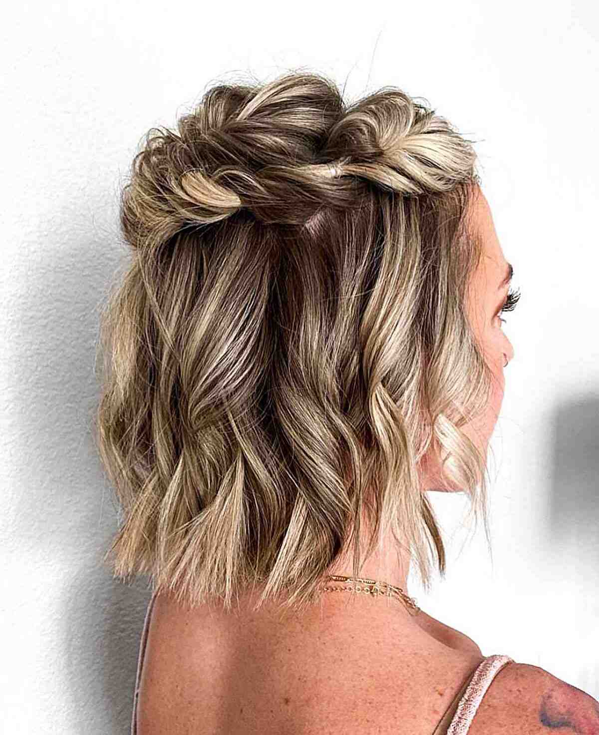 Chin Bob Half Updo With Central Braid Chin Bob Half Updo With Central Braid — Updos for Short Hair