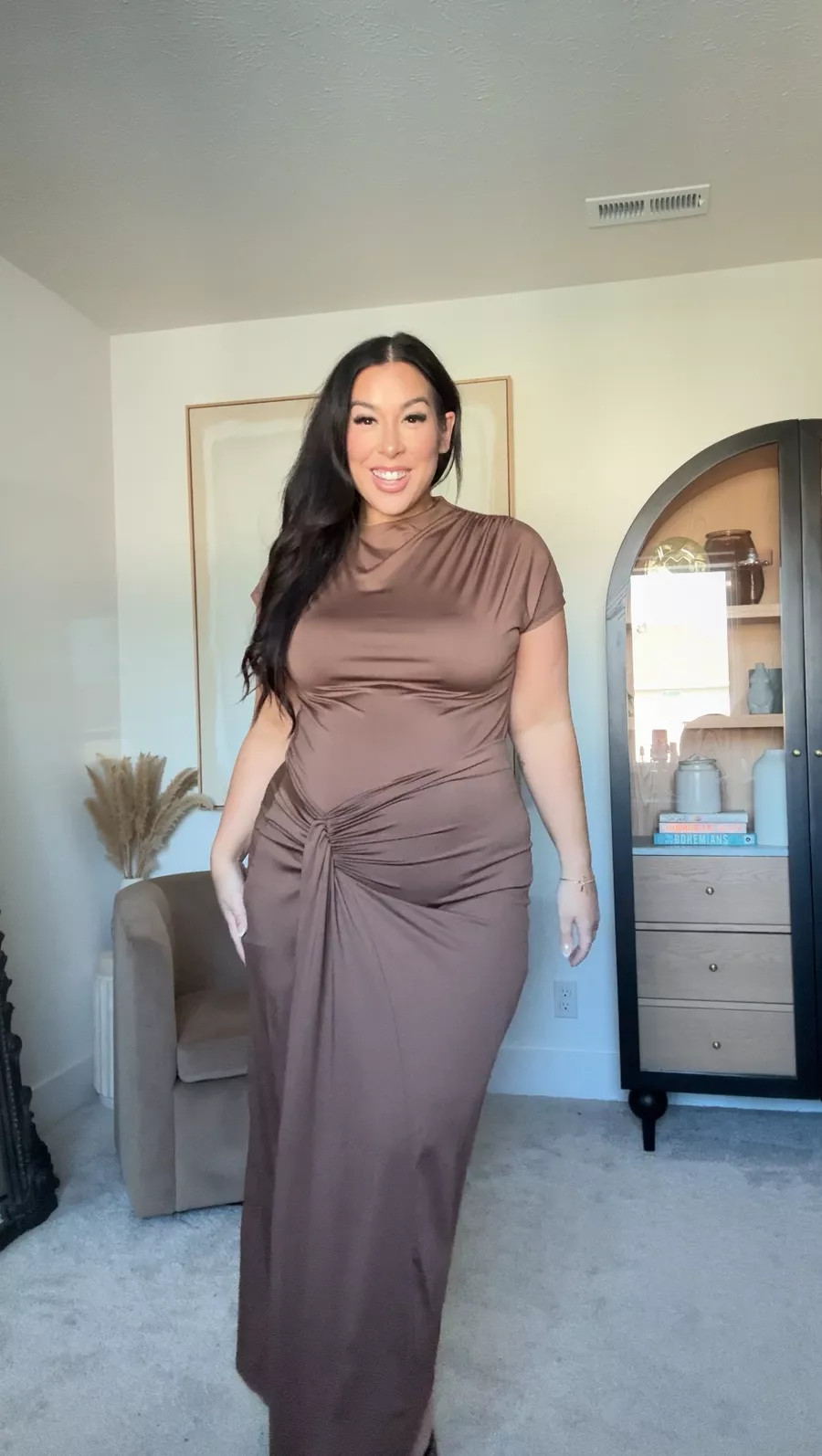 Fitted Brown Jersey Dress with Ruched Waist — Midsize Dresses