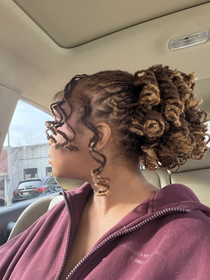High Ponytail With Curled Ends — Loc Ponytail