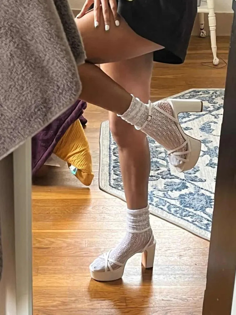 Delicate Lace Socks with Chunky White Platform Heels Delicate Lace Socks with Chunky White Platform Heels — Socks with Heels Outfits