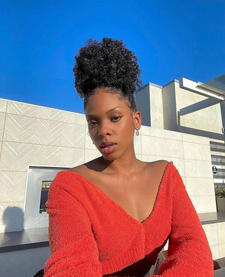 Sleek High Puff For Coily Hair Sleek High Puff For Coily Hair — Puff Hairstyles Natural Hair