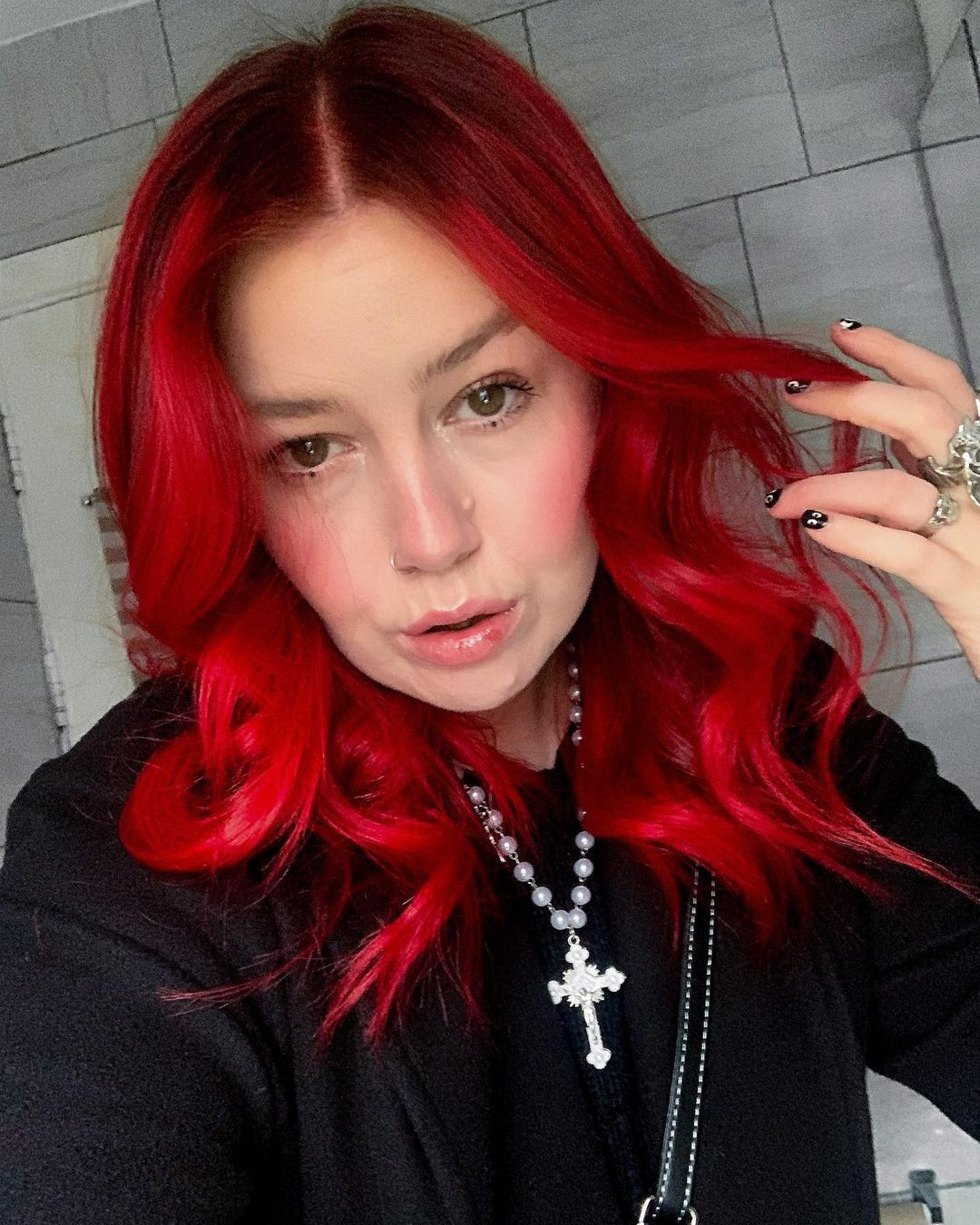 Wavy Medium Density Front View Ombre Fire Red to Orange Waves — Fire Red Hair