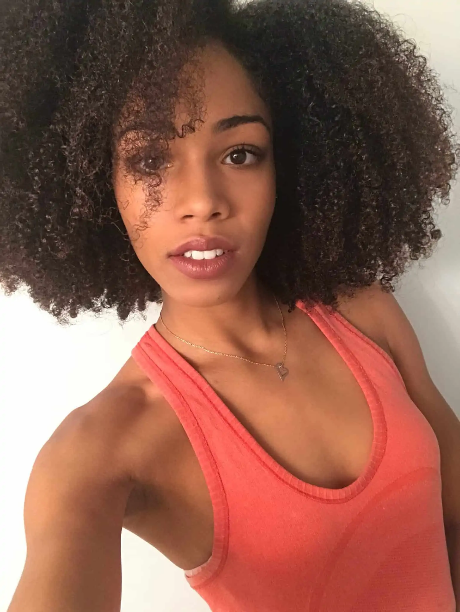 Wash and Go Mid-Back Wash and Go Mid-Back — 4A Hairstyles