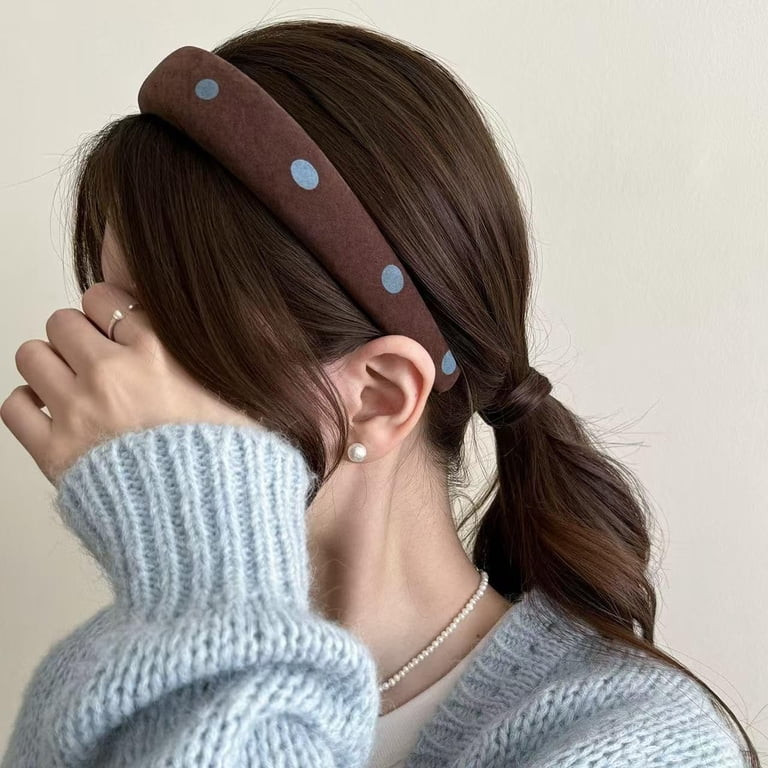 Polka Dot Headband with Ponytail Polka Dot Headband with Ponytail — Padded Headband Hairstyles