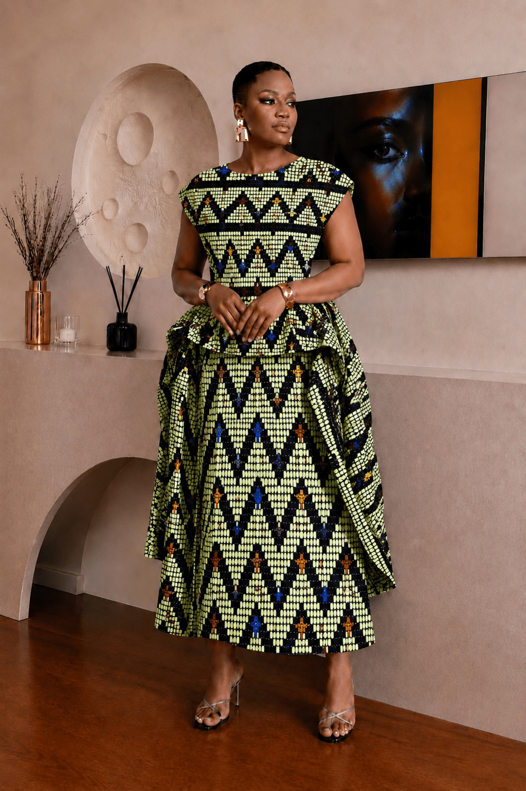 Geometric Print Midi Dress with Tiered Skirt and Cap Sleeves — African Print Dresses