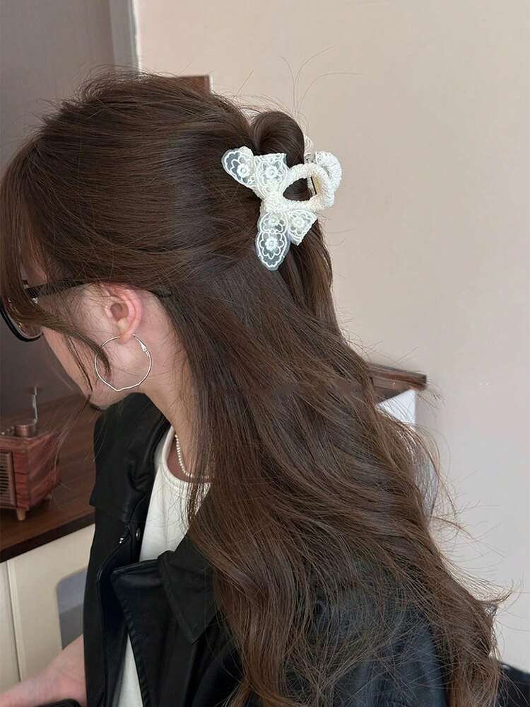 Layers Mid-Back Wavy Dark Brown With Lace Bow Clip — Half Up Claw Clip