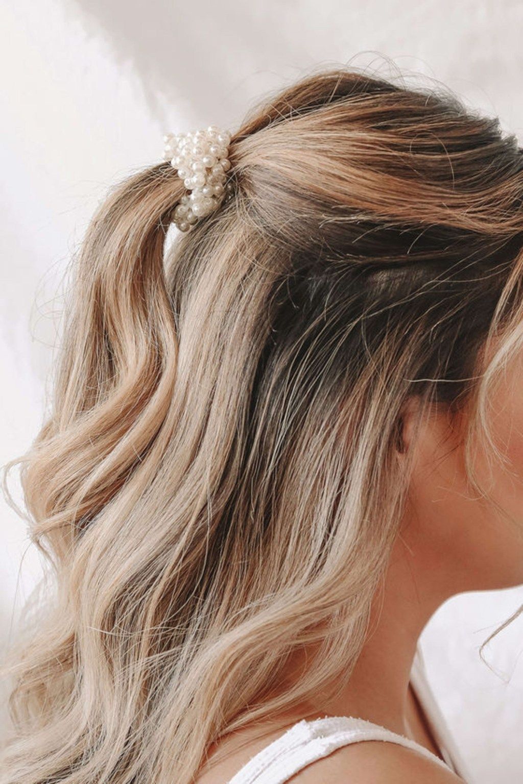 Blonde Collarbone Pearl Accessory Blonde Collarbone Pearl Accessory — Sleek Half Up Half Down