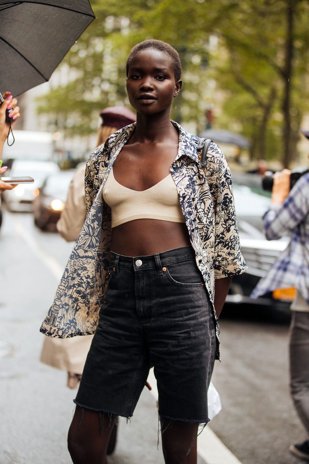 Summer Casual: Bralette, Patterned Shirt, and Denim Shorts Summer Casual: Bralette, Patterned Shirt, and Denim Shorts — Australia Outfits