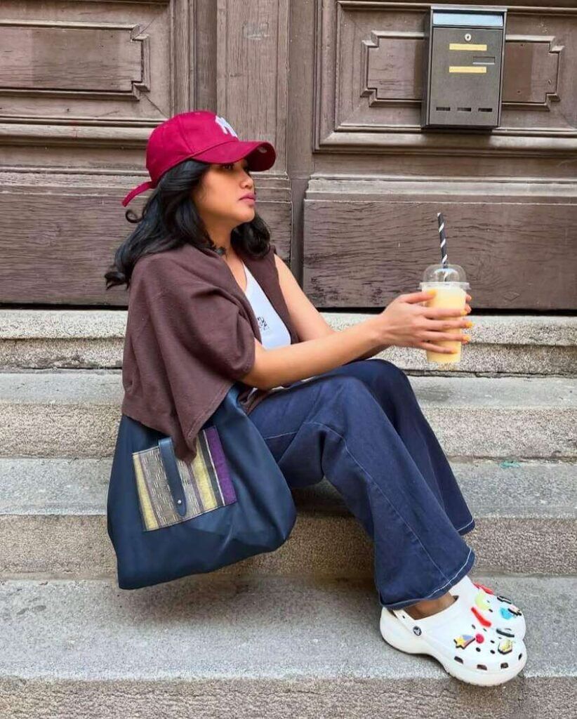Streetwear Staple: White Platform Crocs with Denim and Cardigan — Crocs Outfits