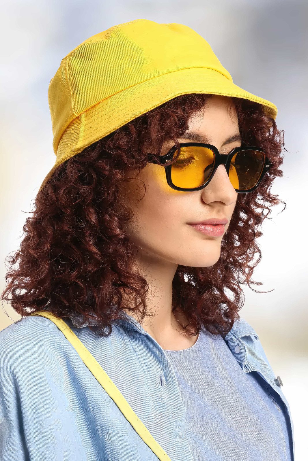 How to Wear a Bucket Hat: Best Ways to Style The Hat with Different Types of Hair