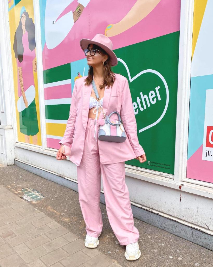 Playful Pink Linen Suit with Bikini Top — Blazer Outfits